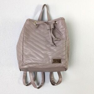 Bella Russo Backpack Purse Womens Gray L Faux Leather Quilted Snap Close Pockets